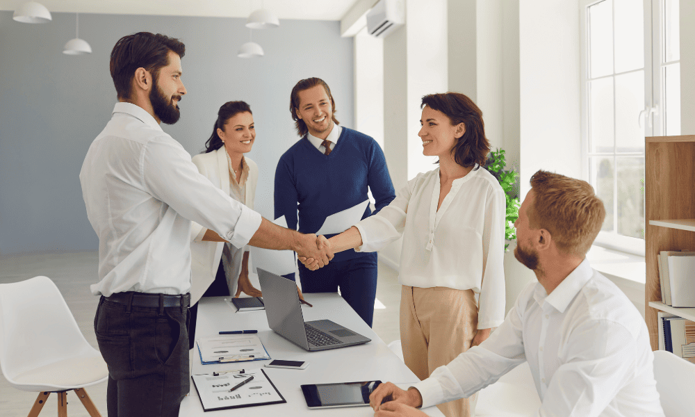 Outsourcing Talent: Solving the Global Hiring Crunch 4 Global Hiring