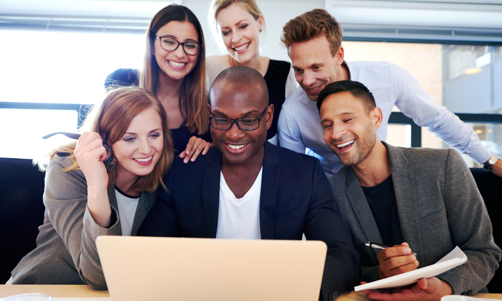 Executive Overload: How Smart Leaders Scale with Delegation & Outsourcing 2 SOCMED POST OPTION 3 4 3