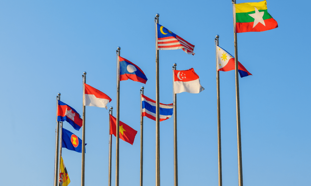 How Companies Are Expanding Into New Countries Without Setting Up a Local Entity 1 ASEAN region